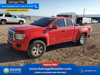 Used 2015 GMC Canyon SLE