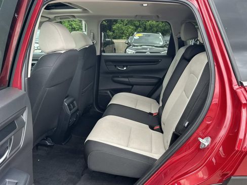 Used 2025 Honda CR-V EX image 18