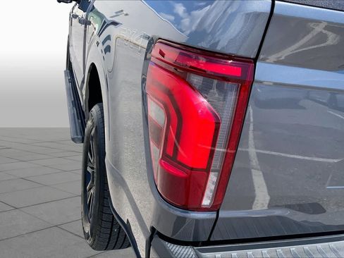 Certified 2024 Ford F150 Platinum w/ FX4 Off-Road Package AWD/4WD image 28