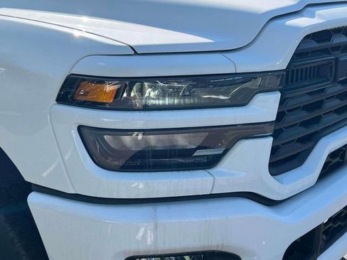New 2026 RAM 2500 Big Horn AWD/4WD image 7
