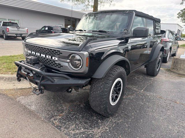 Used 2022 Ford Bronco Big Bend w/ Sasquatch Package AWD/4WD image 2
