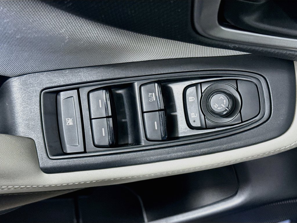 Used 2024 Subaru Forester AWD/4WD image 18