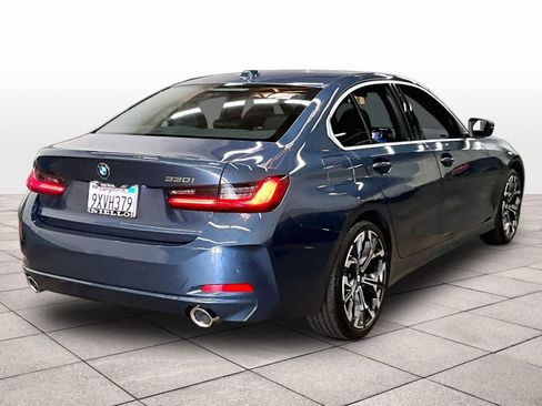 Used 2026 BMW 330i Sedan w/ Convenience Package RWD image 16