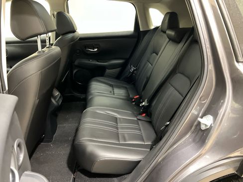 Used 2024 Honda HR-V EX-L image 9