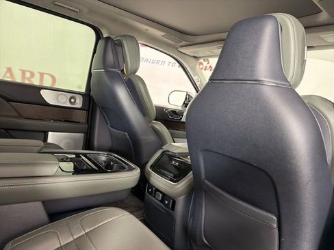 Used 2023 Lincoln Navigator Black Label image 19
