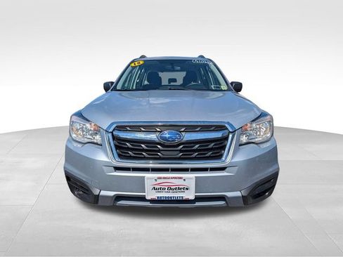 Used 2018 Subaru Forester 2.5i w/ Alloy Wheel Package AWD/4WD image 2