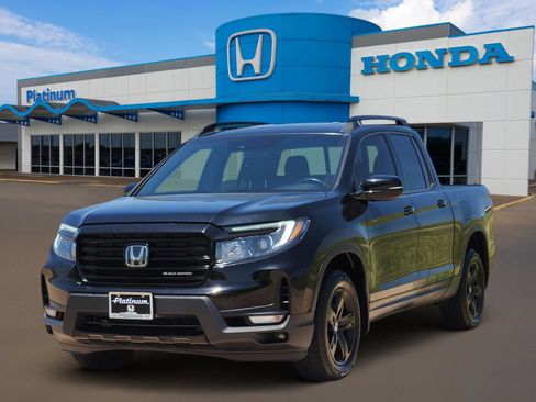 Used 2023 Honda Ridgeline Black Edition image 2