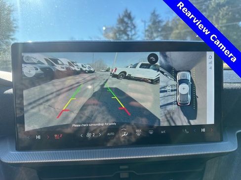 Used 2025 Ford Explorer Platinum image 10