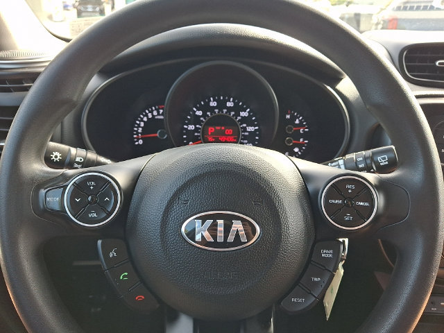 Used 2018 Kia Soul FWD image 17