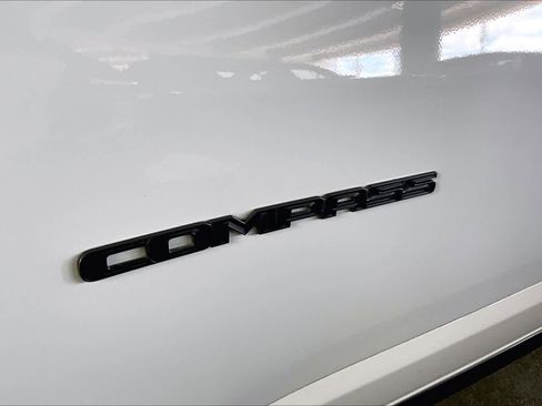 Used 2023 Jeep Compass High Altitude AWD/4WD image 9