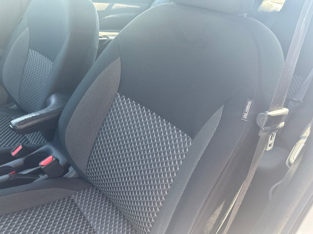 Used 2020 Nissan Versa S FWD image 18