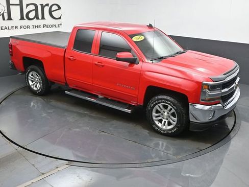 Used 2017 Chevrolet Silverado 1500 LT w/ All Star Edition image 46