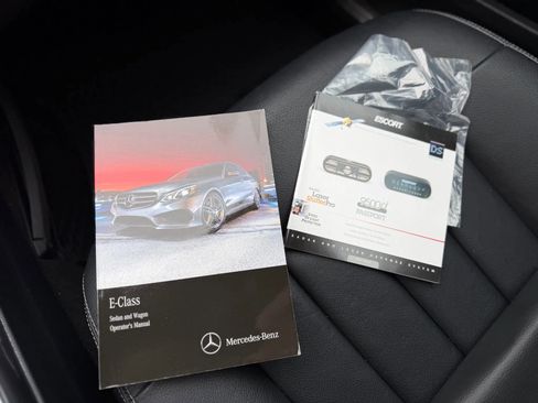 Used 2014 Mercedes-Benz E 350 4MATIC Wagon image 47