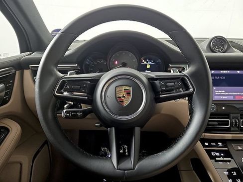 Used 2023 Porsche Macan S AWD/4WD image 21