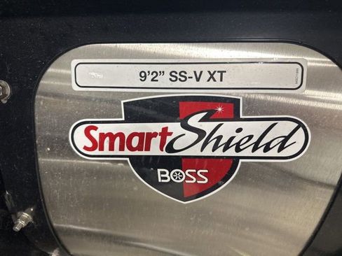 Used 2024 Chevrolet Silverado 3500 LT image 5