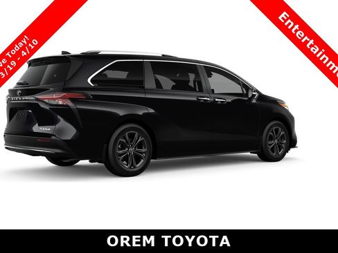 New 2026 Toyota Sienna Platinum image 10
