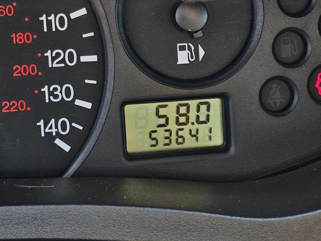 Used 2007 Ford Focus SE FWD image 6