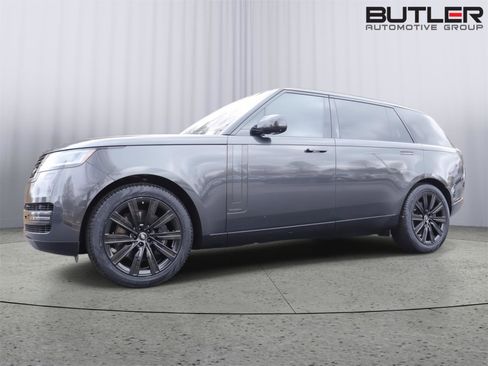 Used 2023 Land Rover Range Rover Long Wheelbase Autobiography image 1
