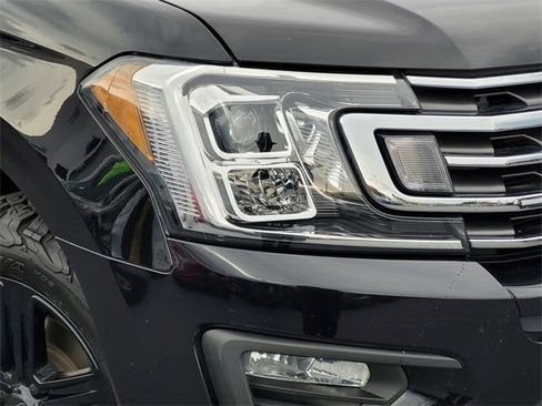 Certified 2021 Ford Expedition XLT image 13