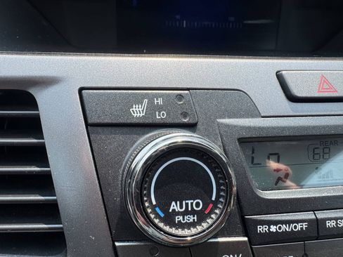 Used 2014 Honda Odyssey Touring image 29