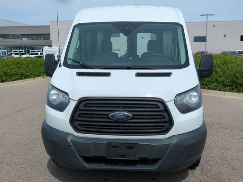 Used 2017 Ford Transit 150 image 3