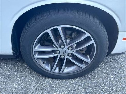 Used 2019 Dodge Challenger SXT AWD/4WD image 9