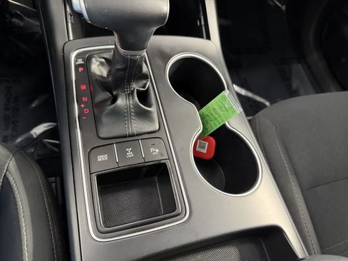 Used 2020 Kia Sorento S AWD/4WD image 24