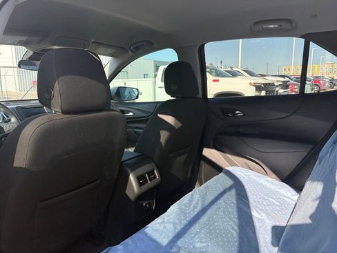 Used 2020 Chevrolet Equinox LT FWD image 8