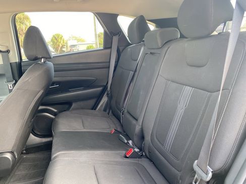 Used 2025 Hyundai Tucson SEL image 11