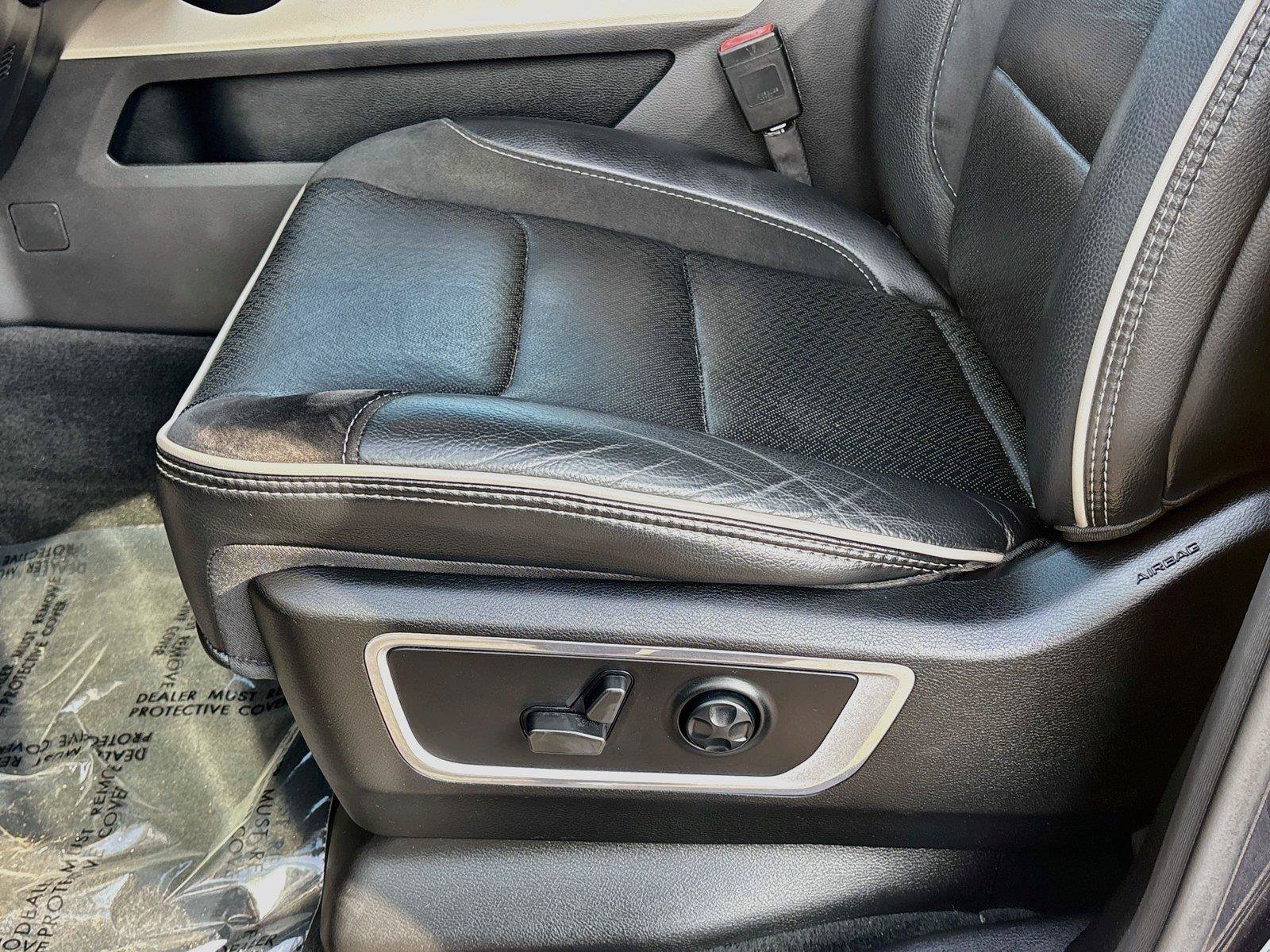 Used 2021 RAM 1500 Laramie AWD/4WD image 19