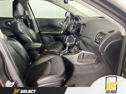 Used 2021 Jeep Compass Limited FWD image 13