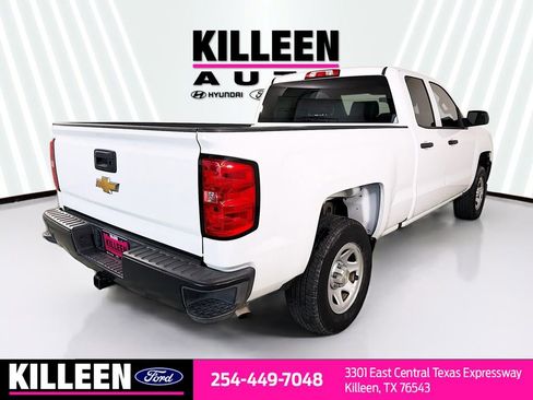 Used 2018 Chevrolet Silverado 1500 W/T w/ Trailering Package image 8