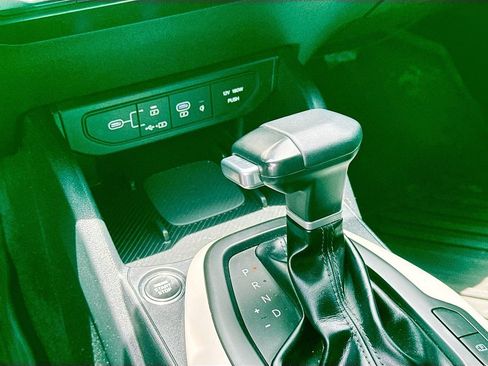 Used 2025 Kia K4 GT-Line w/ GT-Line Premium Package FWD image 19