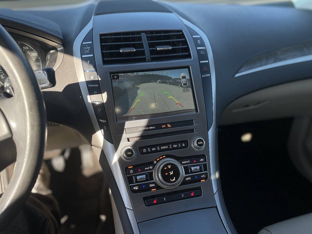 Used 2017 Lincoln MKZ Select w/ Select Plus Package FWD image 15