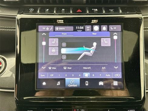 Used 2023 Jeep Grand Cherokee L Laredo image 15