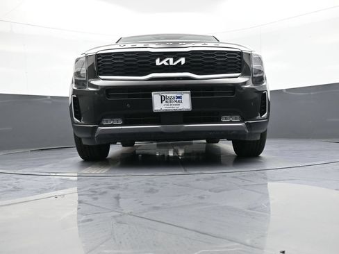 Certified 2022 Kia Telluride SX w/ SX Prestige Package AWD/4WD image 29