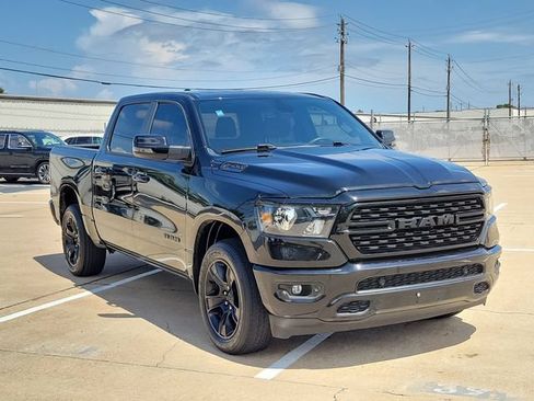 Used 2024 RAM 1500 Lone Star AWD/4WD image 2