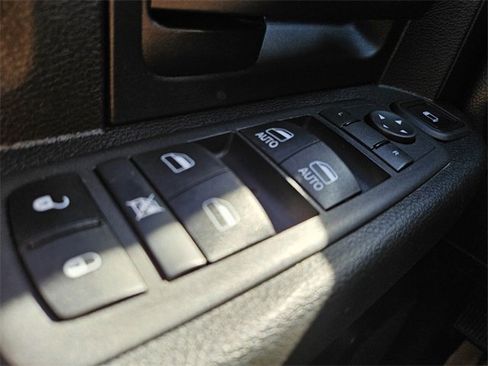 Used 2024 RAM 5500 Tradesman w/ Chrome Appearance Group image 30