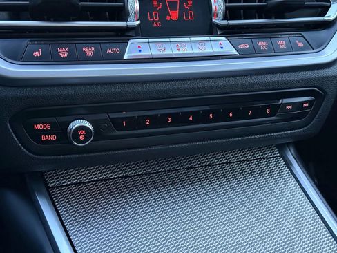 Used 2019 BMW 330i Sedan w/ M Sport Package image 35