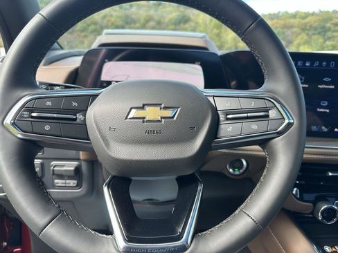 New 2026 Chevrolet Suburban High Country w/ Sun And Tow Package image 11