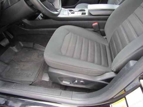 Used 2020 Ford Fusion SE AWD/4WD image 16