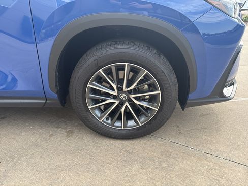 Used 2026 Lexus NX 350 AWD w/ Cold Area Package image 13
