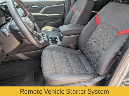 Used 2023 Chevrolet Colorado Z71 w/ Z71 Convenience Package 2 AWD/4WD image 16