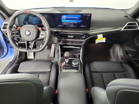 Used 2026 BMW M2 w/ Lighting Package image 11