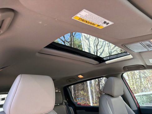 Certified 2022 Honda Odyssey EX-L image 14