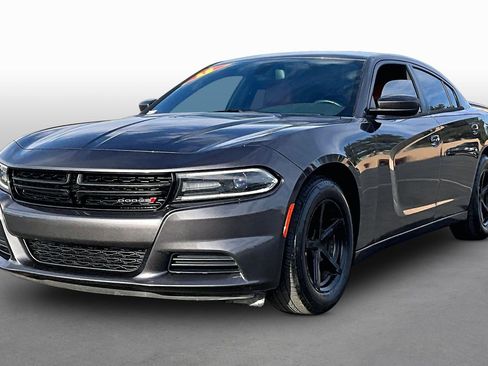 Used 2015 Dodge Charger SE w/ Popular Equipment Group image 1