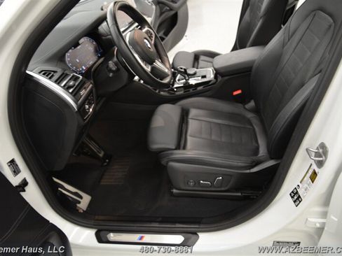 Used 2025 BMW X4 M40i image 14