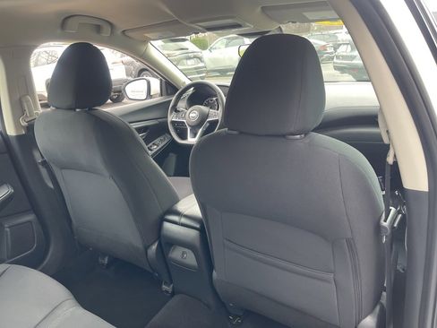 Certified 2022 Nissan Sentra SV w/ Trunk Package image 20