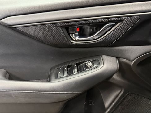 Used 2024 Subaru Outback Premium image 10