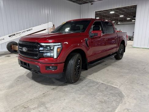 Used 2025 Ford F150 Lariat image 3